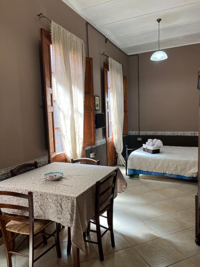 B&B Su Maimoni 伊格莱西亚斯 外观 照片